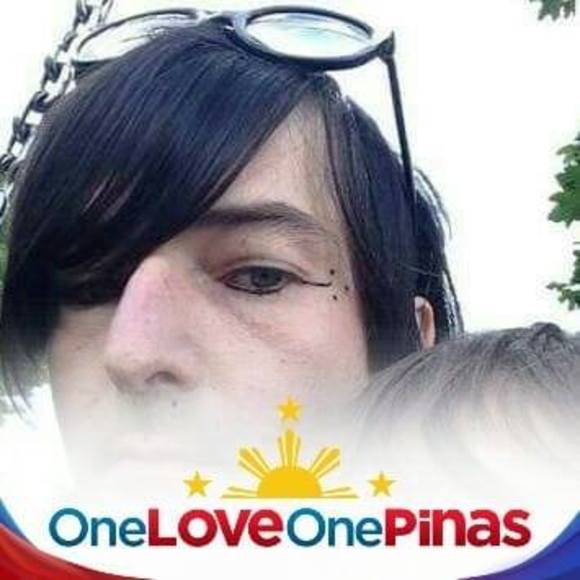 Meet your Posher, Chris - Picture 1 of 1